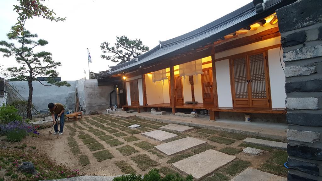 Ohnewwall Guesthouse Jeonju Exterior foto